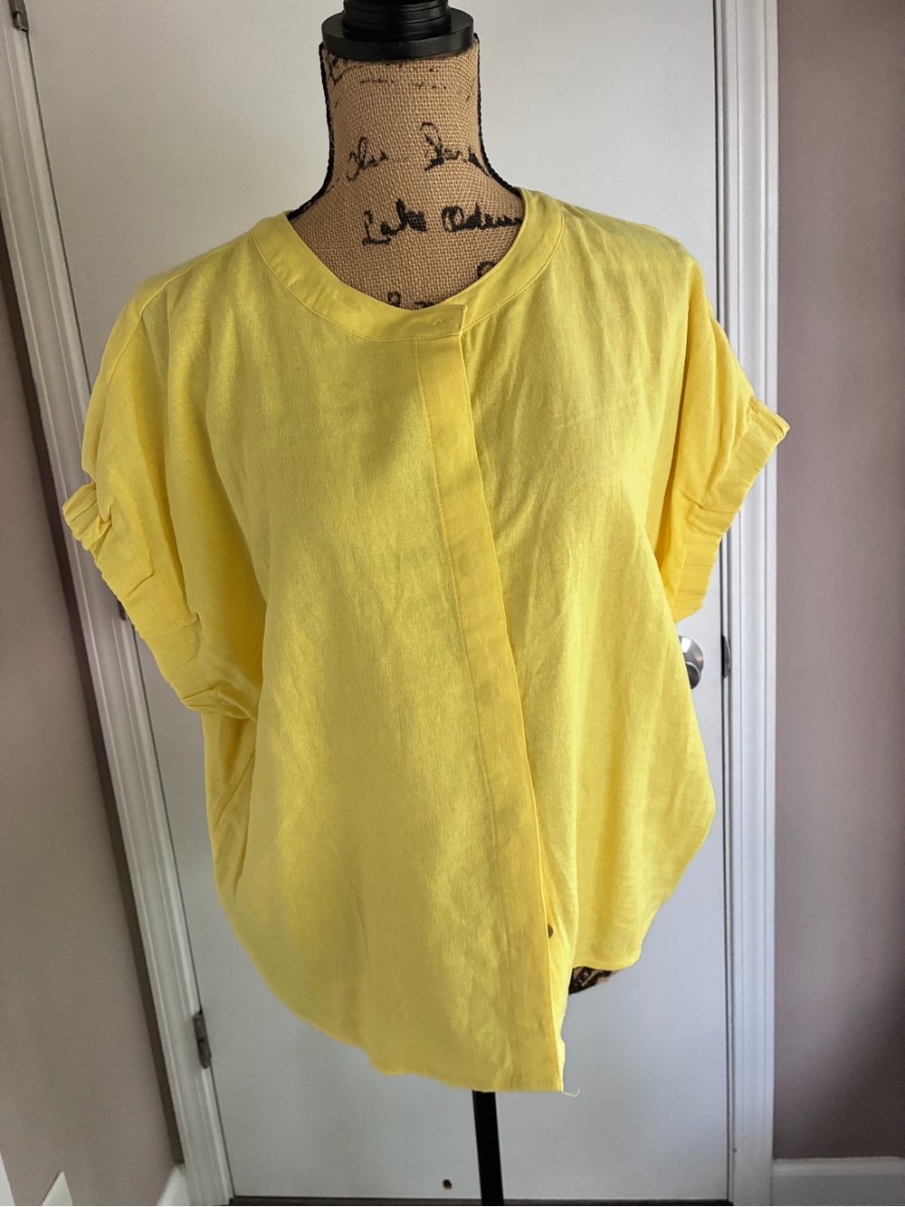 DKNY Bright Yellow Short-Sleeve Linen-Blend Tunic
